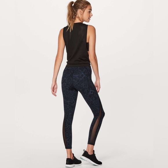 Lululemon Train Times 7/8 Pant *25" - Picture 6 of 16